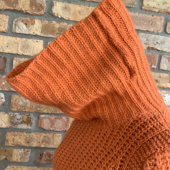 Banana Republic Turtleneck Chunky Sweater Orange Sz Small Italian Yarn - Picture 6 of 13